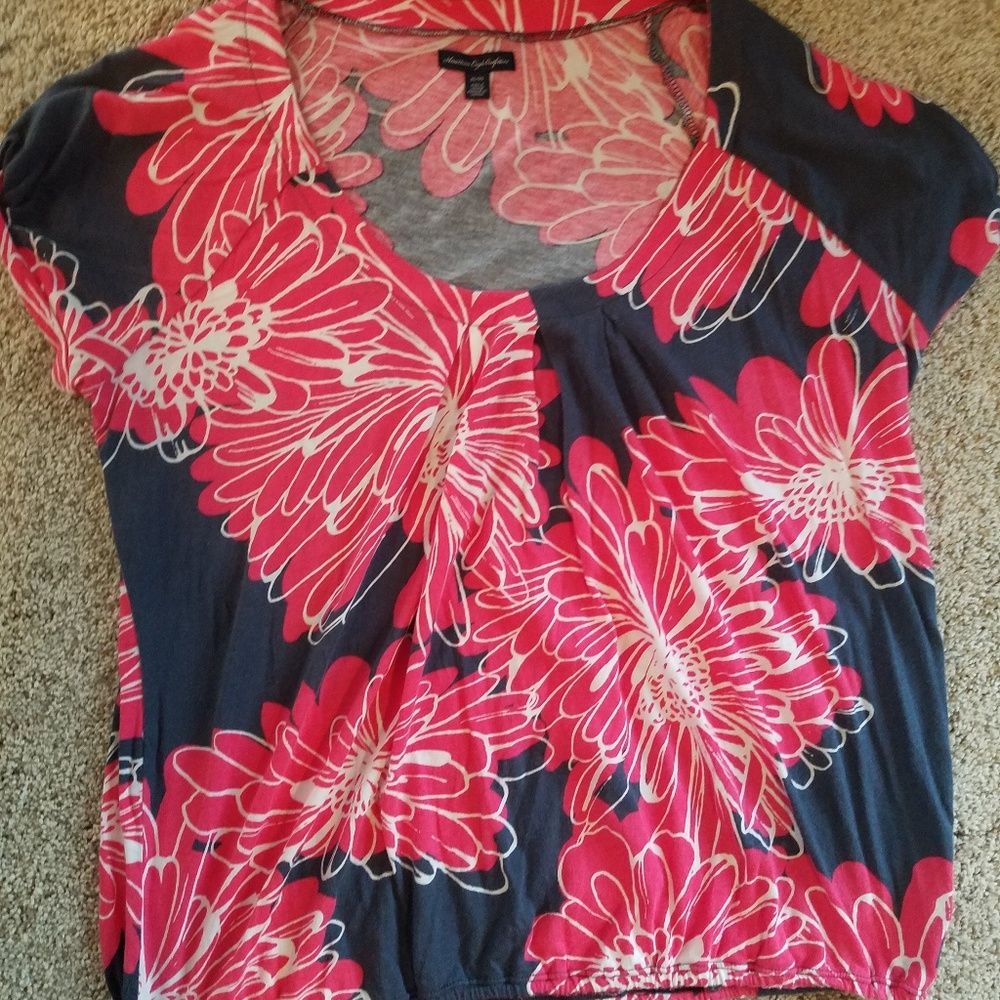 AE floral top